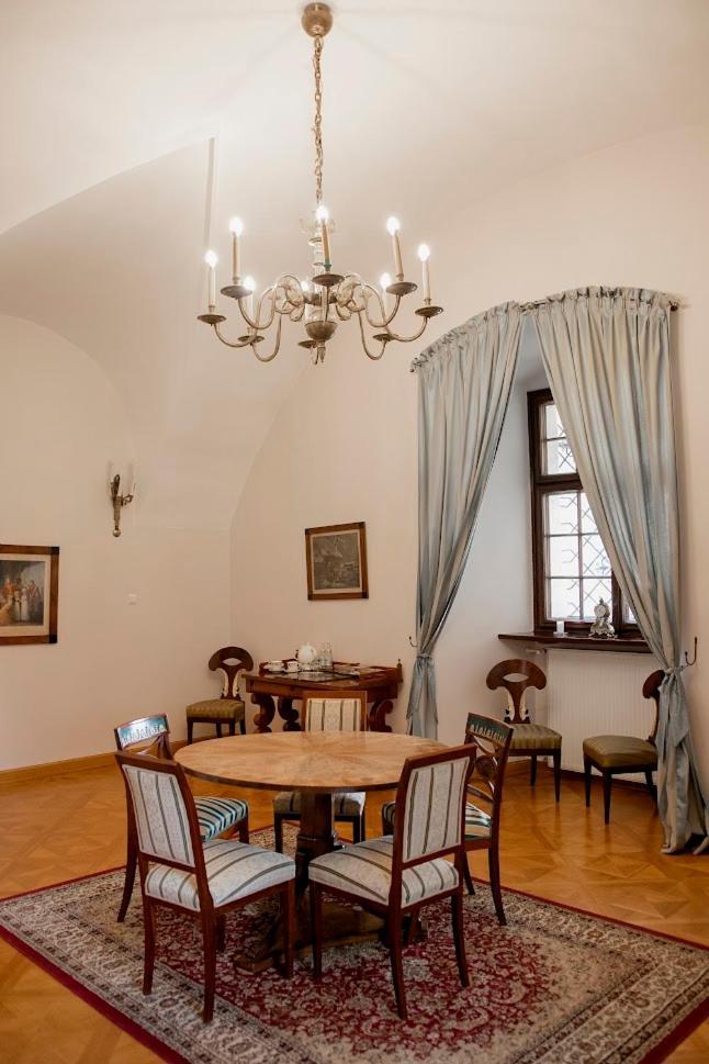 Zamek W Baranowie Sandomierskim Baranów Sandomierski Exteriér fotografie