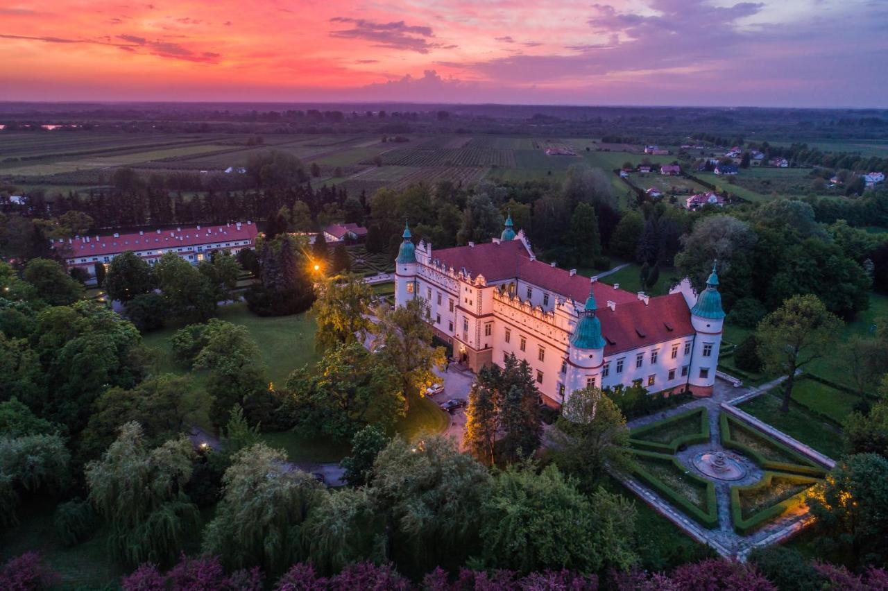 Zamek W Baranowie Sandomierskim Baranów Sandomierski Exteriér fotografie
