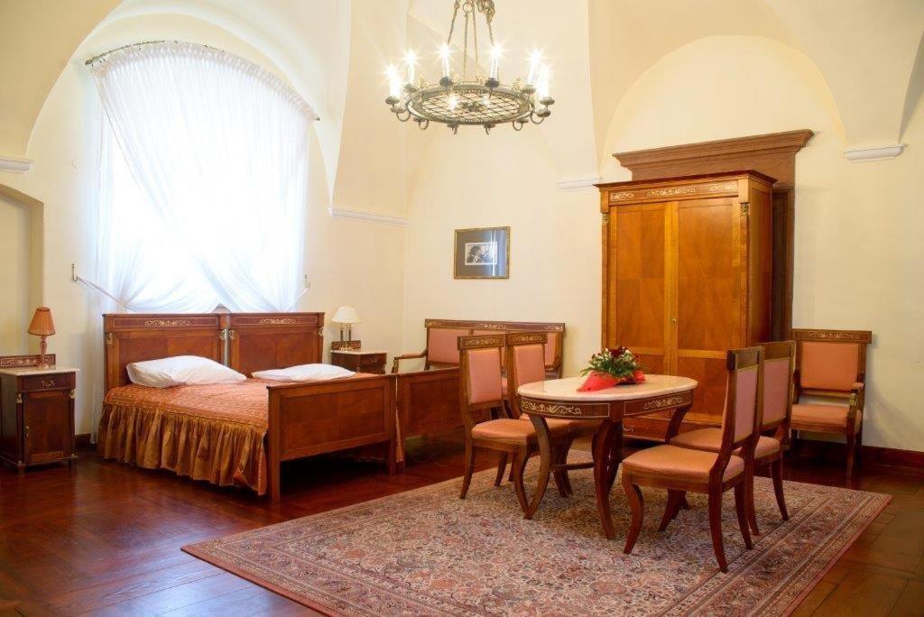 Zamek W Baranowie Sandomierskim Baranów Sandomierski Exteriér fotografie